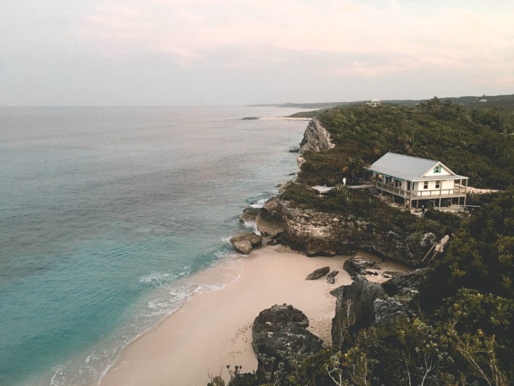 Airbnb Finds: next level surfspot op de Bahama’s