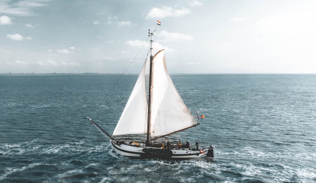 Een next-level zeereis met Talisker whisky: zo win jij ‘m
