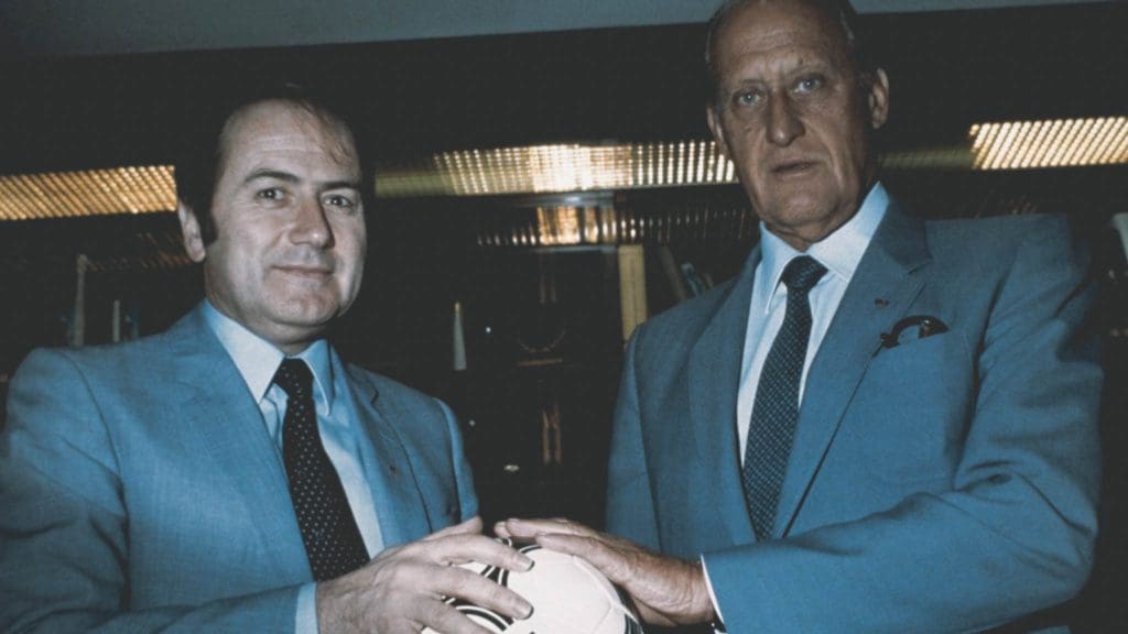 Netflix-serie FIFA Uncovered showt alle corrupte WK-2022 ins & outs