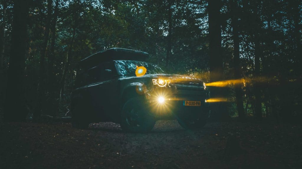Land Rover Defender 110 P400E: iconisch en futuristisch