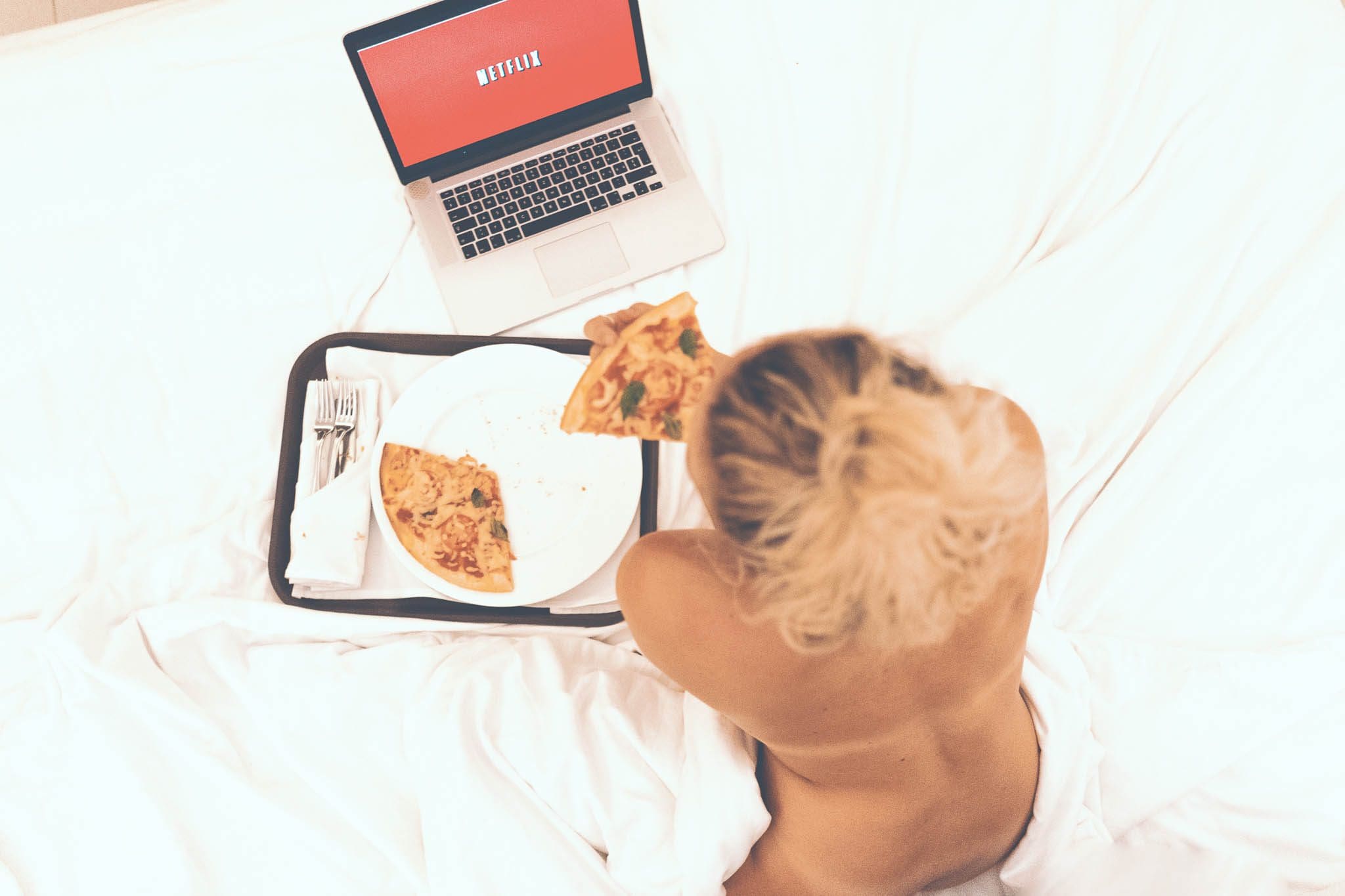Mooi meegenomen: Netflix & Chill is serieus goed voor je relatie