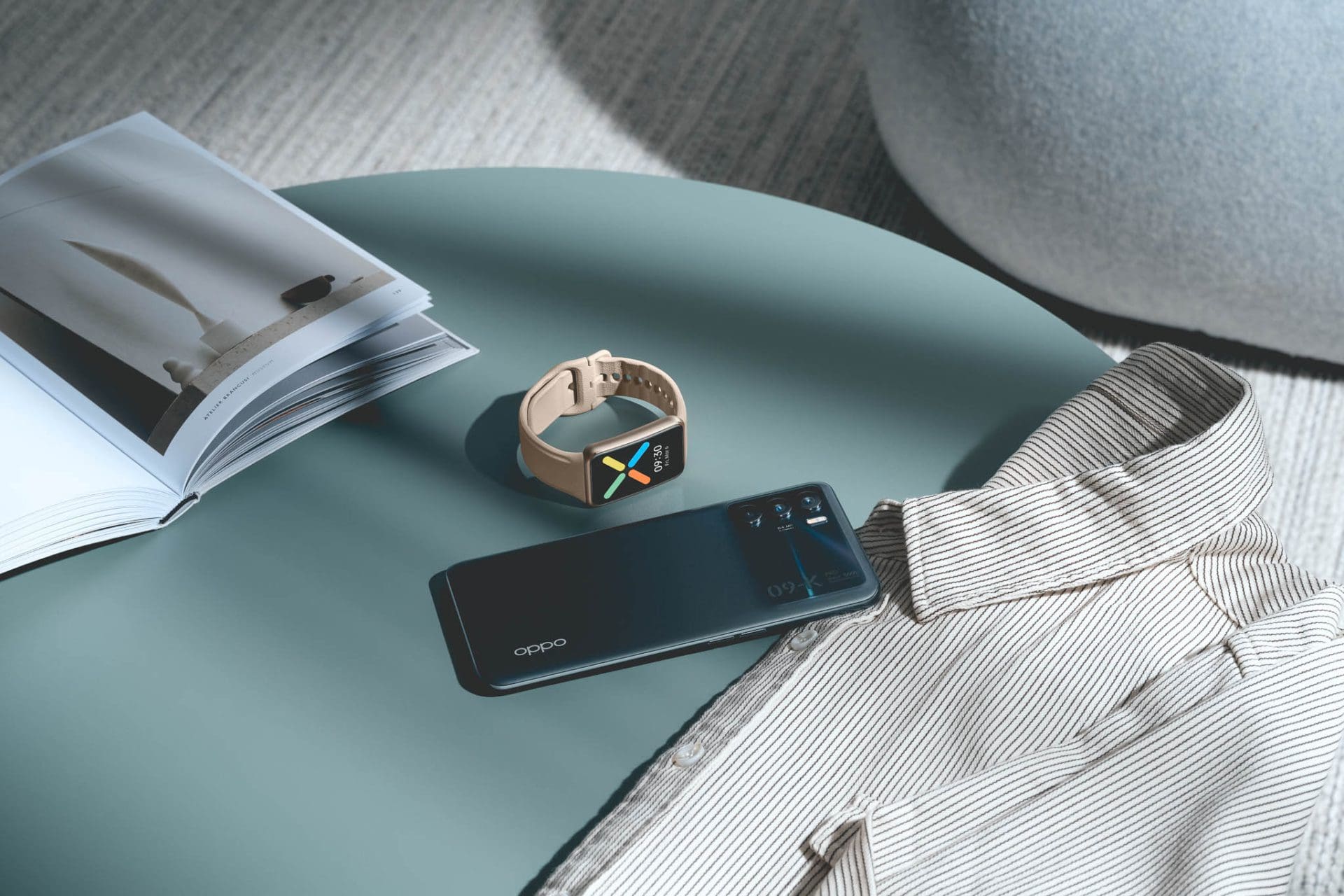 , <strong>MANIFY</strong> Christmas Gift Guide