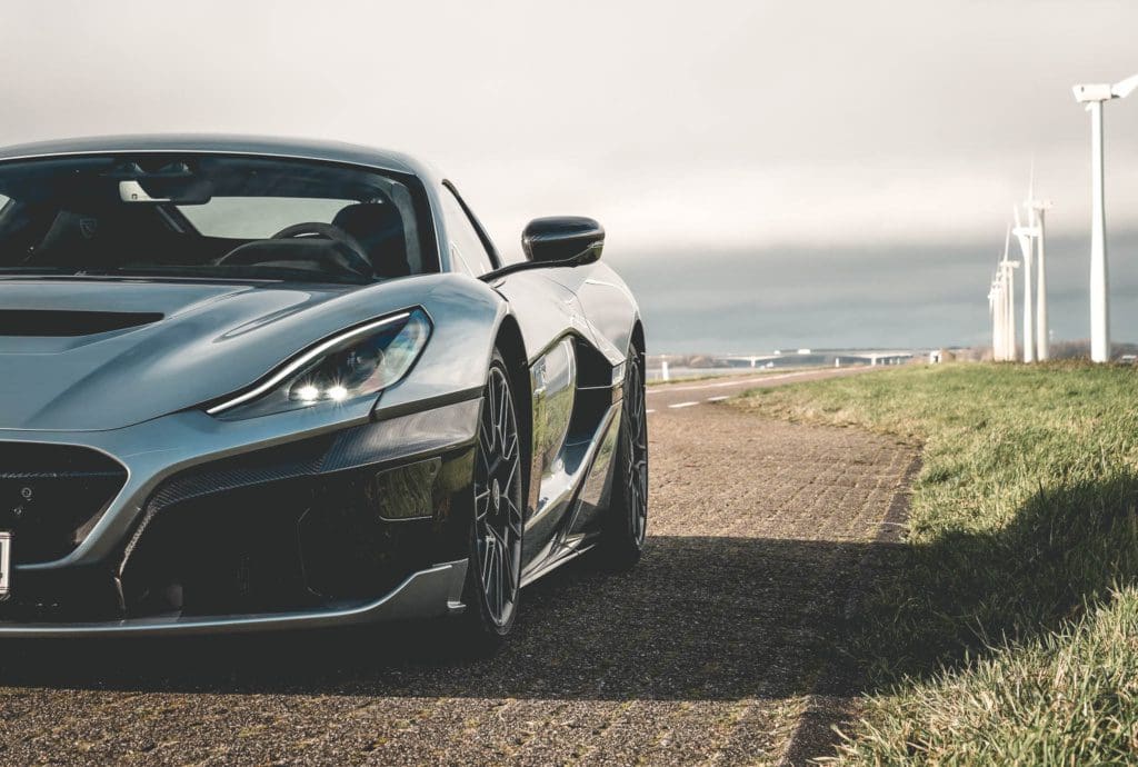 Binnenkort op de Nederlandse A2: de pijl-pijlsnelle Rimac Nevera