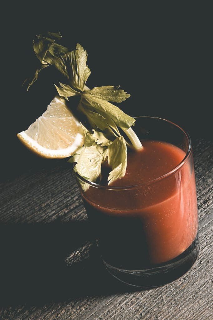 Dé 1januaricocktail een bloody mary met bacon MANIFY