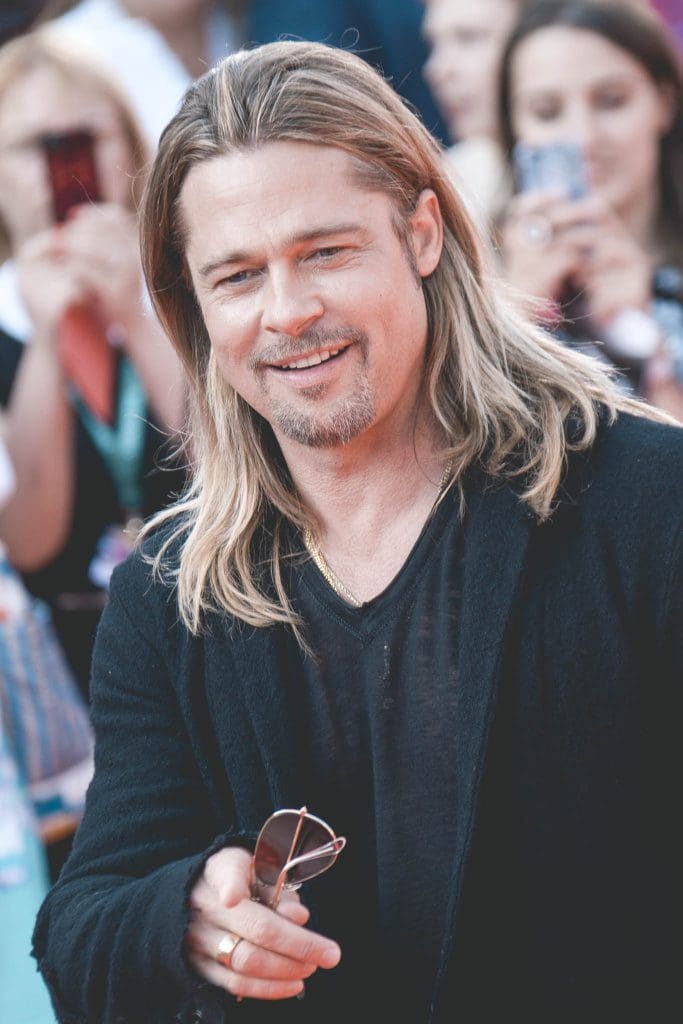 haarstijlen, De iconische haarstijlen van <strong>stijlkameleon Brad Pitt</strong> uitgelegd