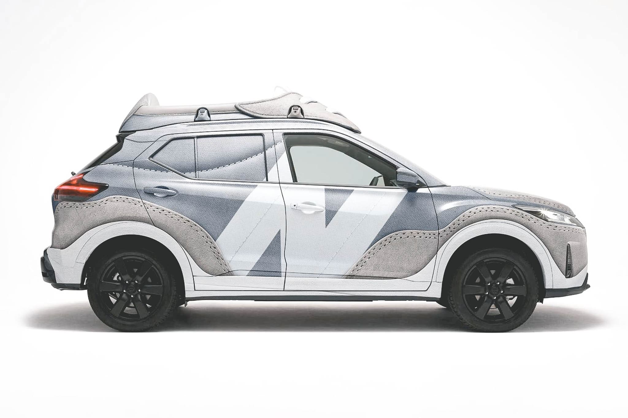 Nissan dropt rijdende New Balance-sneaker