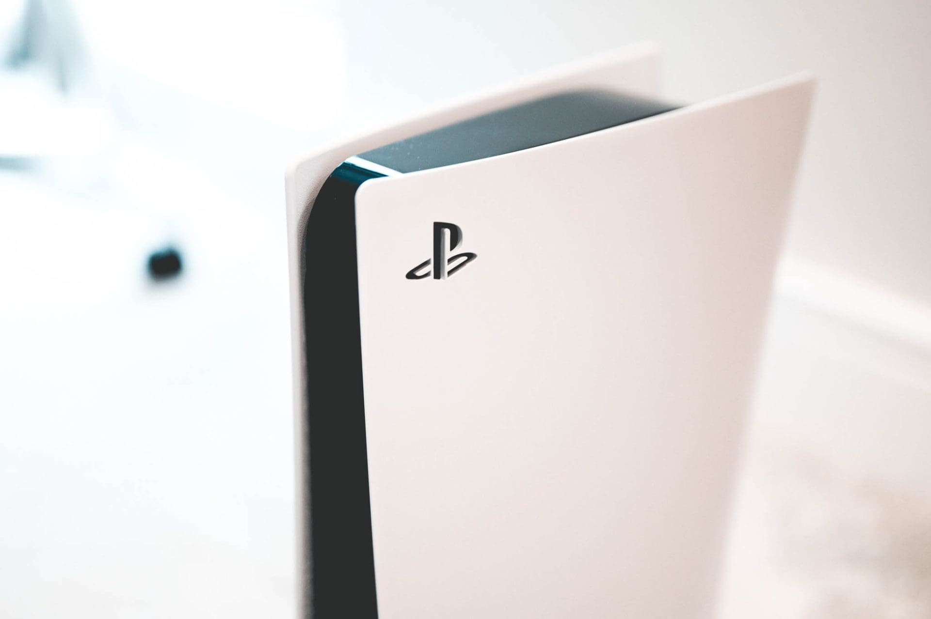 Sony, Sony komt ein-de-lijk met <strong>meer Playstation 5&#8217;s op de proppen</strong>