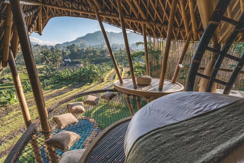 Airbnb Finds: 3 Aziatische optrekjes met infinity pools