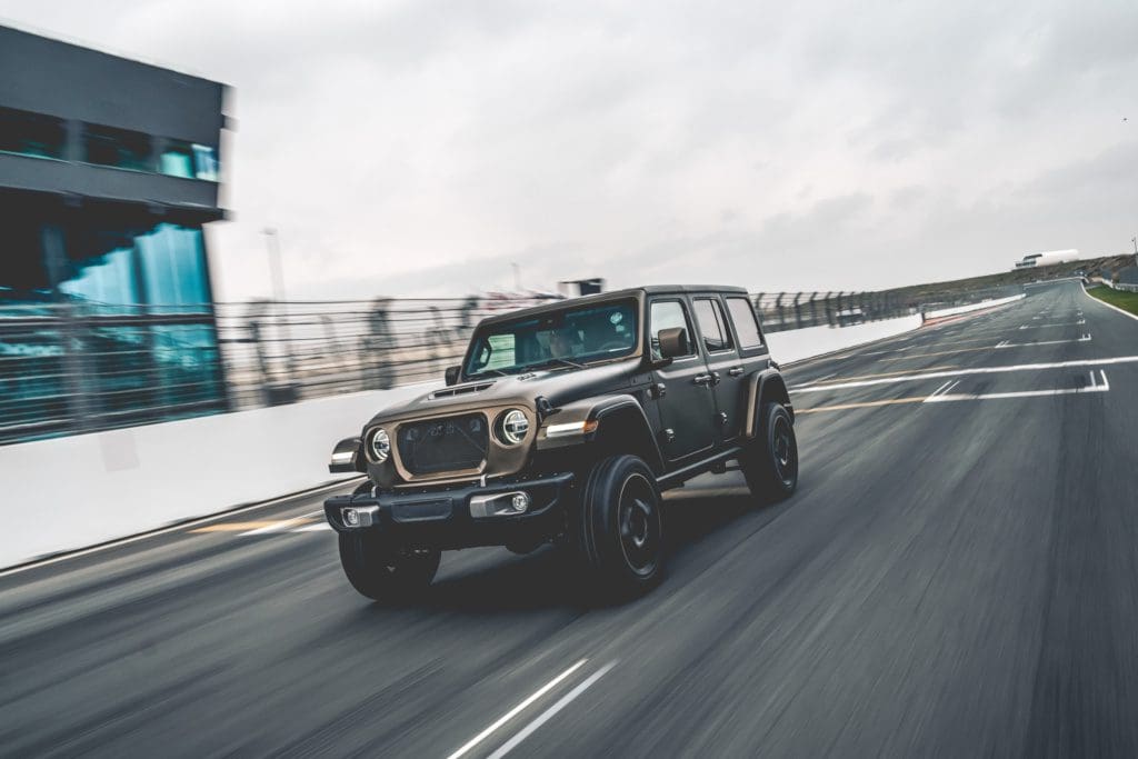 , <strong>Sam&#8217;s Garage</strong> tilt de Wrangler naar een volledig nieuw niveau
