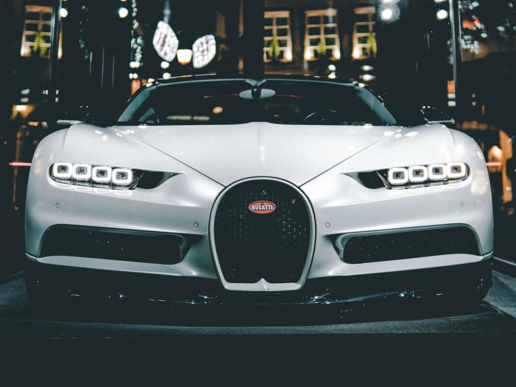 Aan boord bij een 417 km/h sprintende Bugatti Chiron