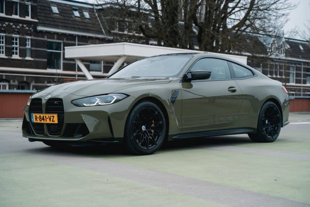 Straatlegale race-auto getest: BMW M4 Competition M xDrive Coupe (2023)