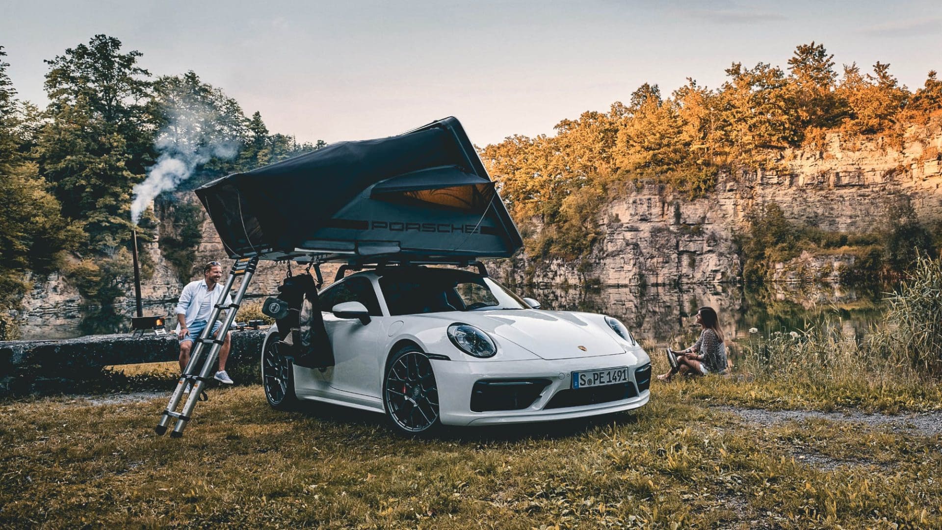 Porsche Roof Tent, Deze <strong>Porsche-tent</strong> tilt je roadtrip naar een nieuw niveau