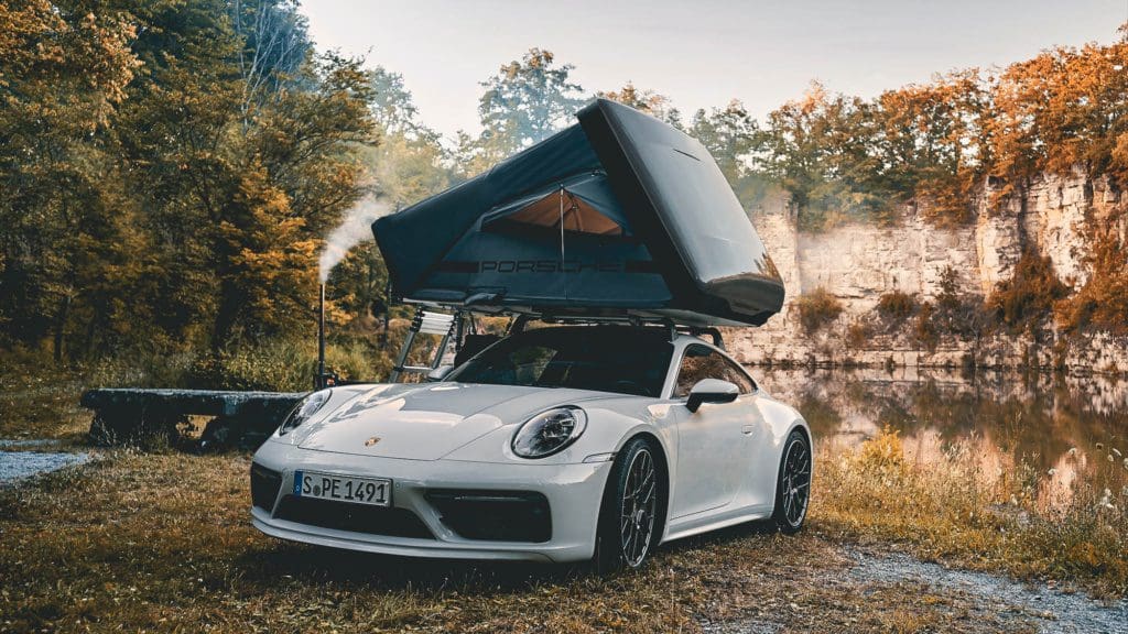 Deze Porsche-tent tilt je roadtrip naar een nieuw niveau