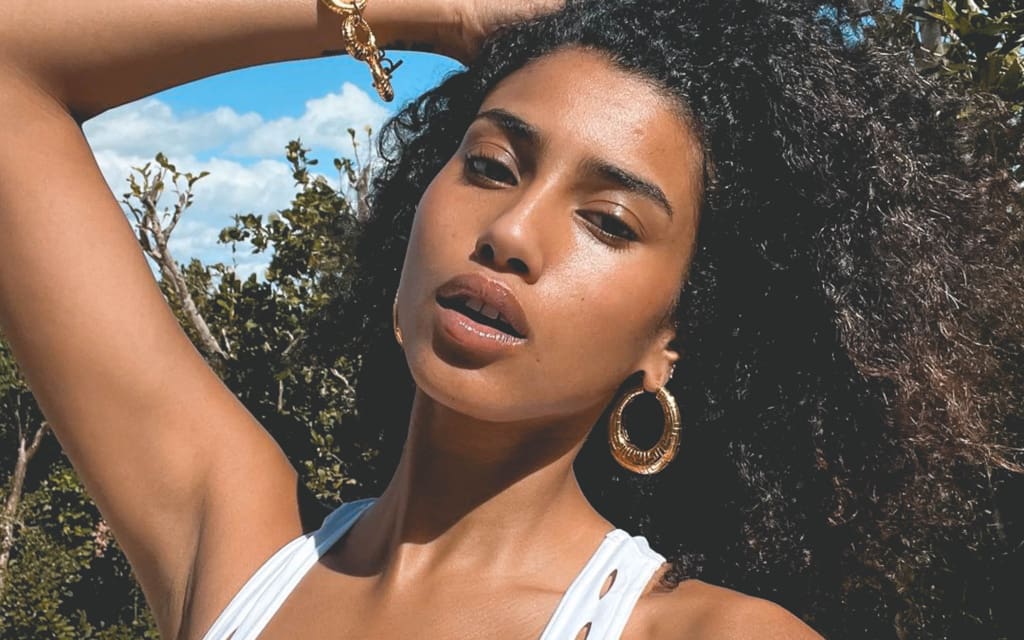 De mooiste foto’s van topmodel Imaan Hammam