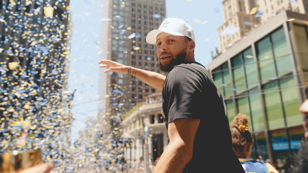 Alleskunner Stephen Curry wint golftoernooi en scoort een hole-in-one