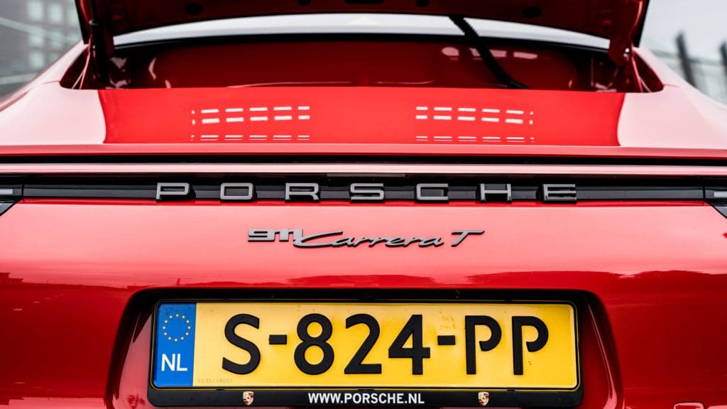 Porsche 911 Carrera T, Ouderwets gasgeven en schakelen met de <strong>Porsche 911 (992) Carrera T</strong>