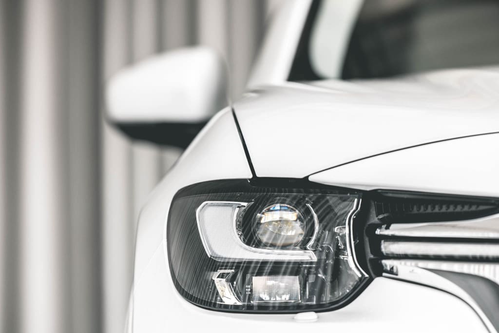 , Op zoek naar <strong>Mazda&#8217;s vakmanschap</strong> in de kunst van Japans messen slijpen