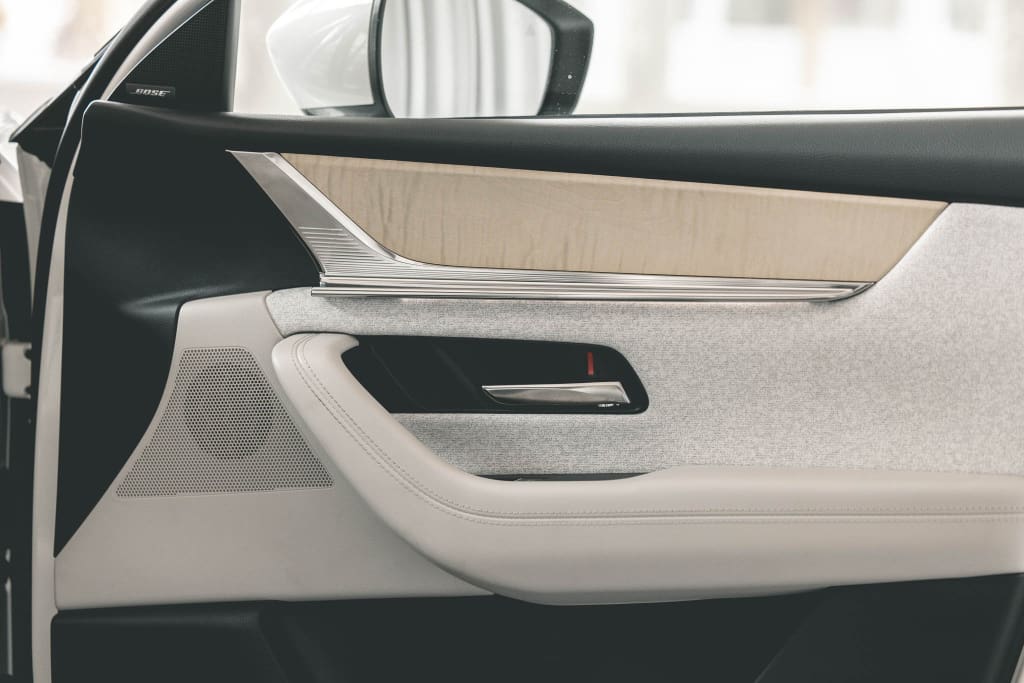 , Op zoek naar <strong>Mazda&#8217;s vakmanschap</strong> in de kunst van Japans messen slijpen