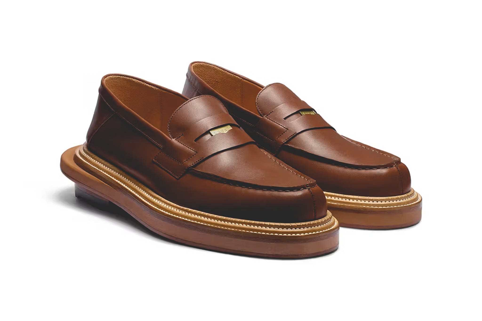 J.M. Weston en sacai springen op grandpa-core boot