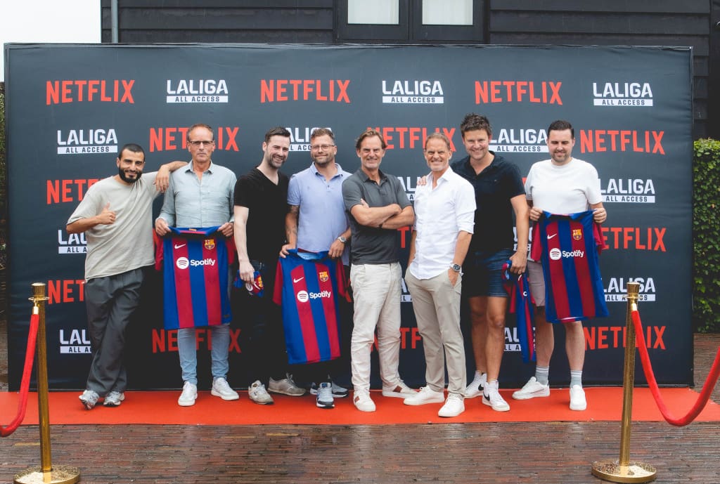 , Op de bank bij <strong>de broertjes de Boer</strong>