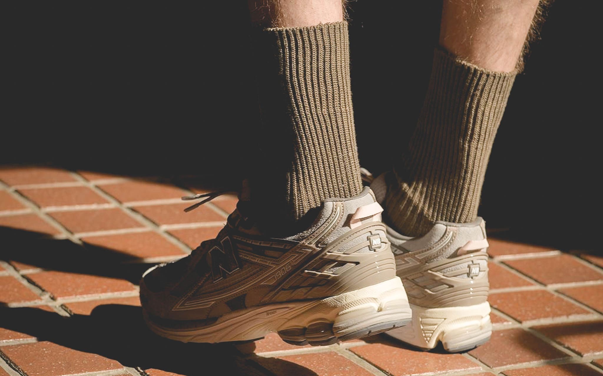New Balance 1906U krijgt Aziatisch tintje
