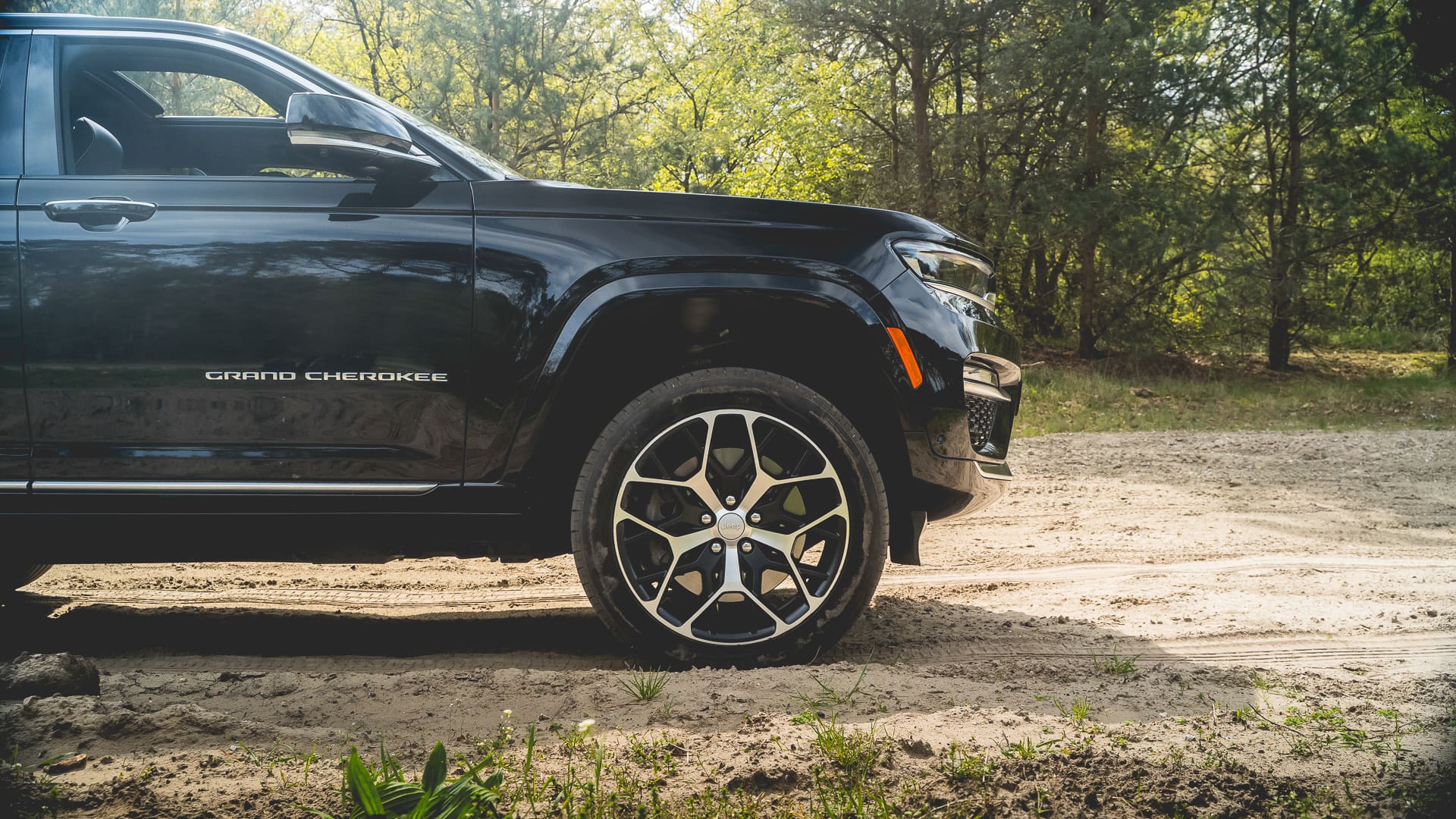 Jeep Grand Cherokee, <strong>Meet The Grand:</strong> Jeeps klassementsrijder