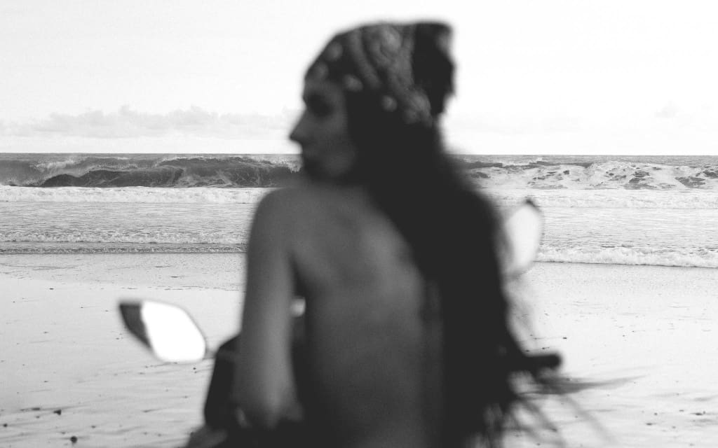 Weekend Desires #365
