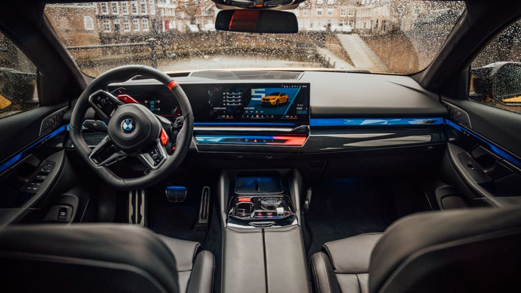 BMW M5, Lekker leven in een <strong>bloedsnelle, gele lifestylemachine</strong>