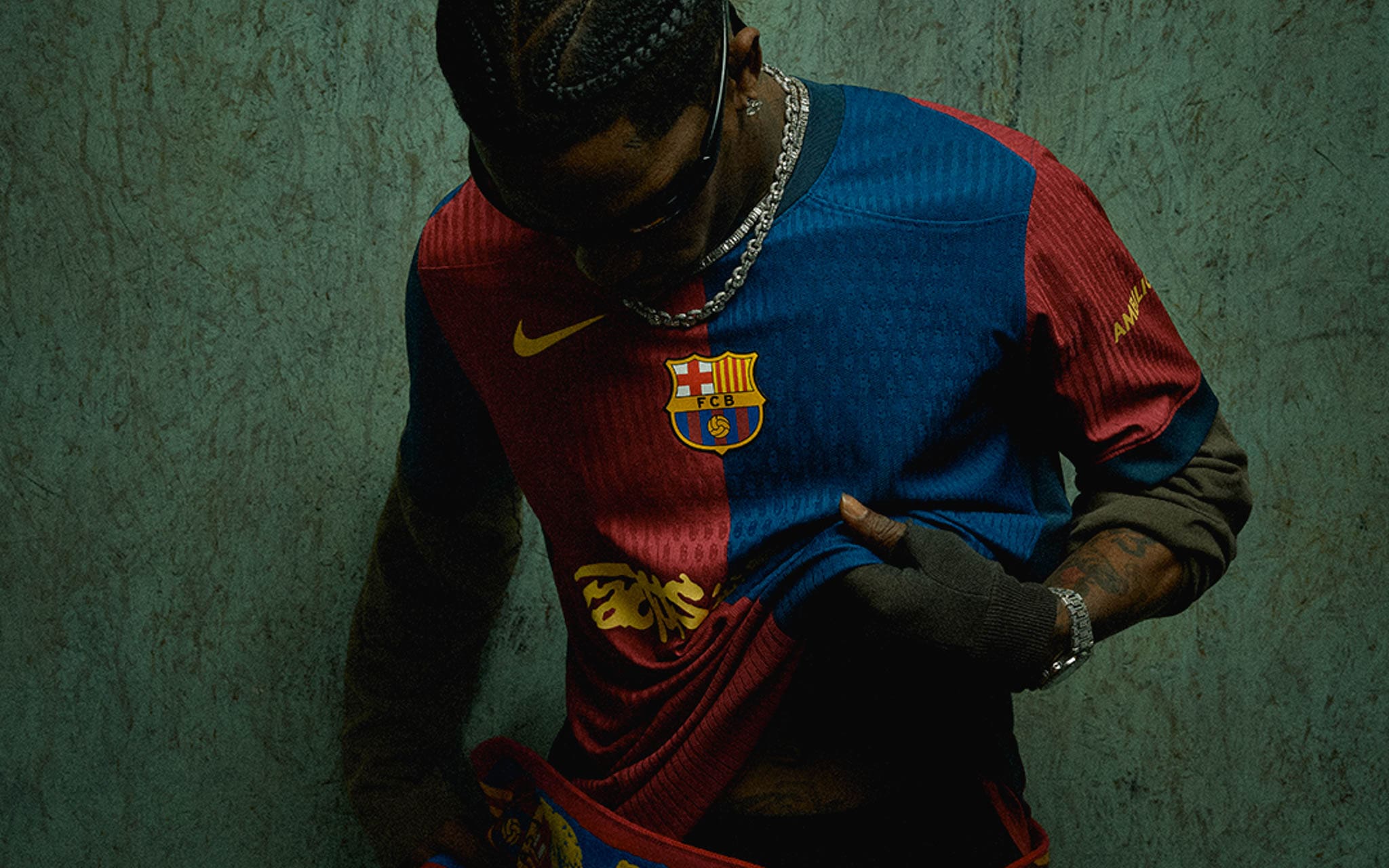 Jersey takeover: FC Barcelona x Travis Scott