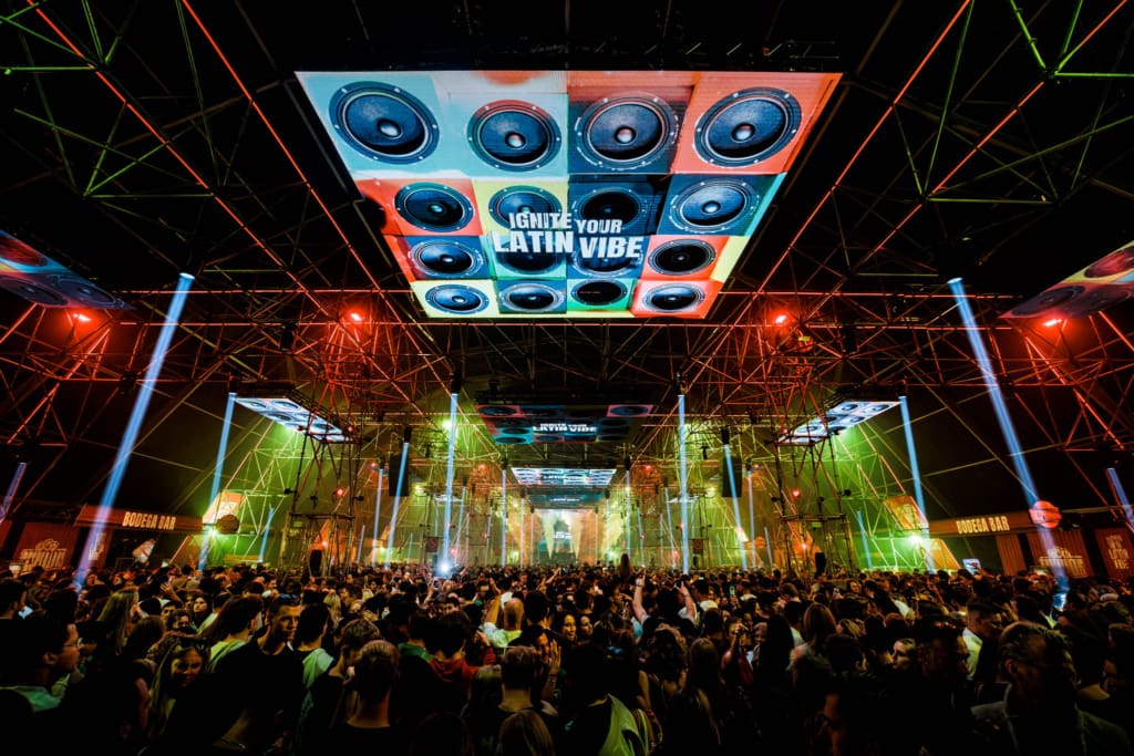Droomjob: een zomer lang viben op festivals voor Desperados