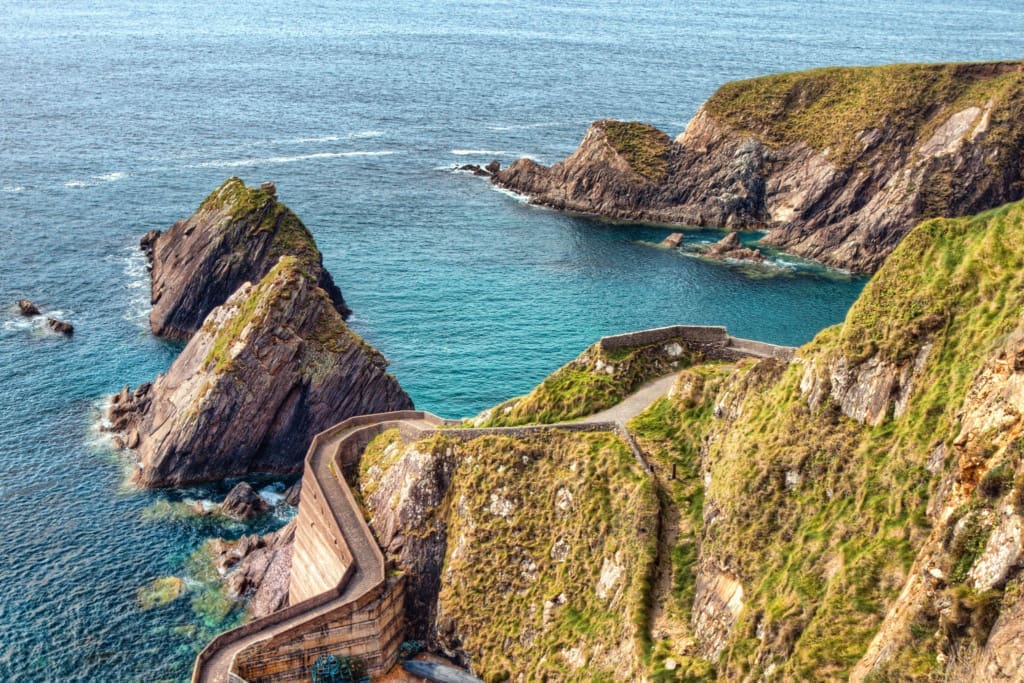 , <strong>Kliffen, fjorden en lavavelden:</strong> de ruigste roadtrips van Noordwest-Europa