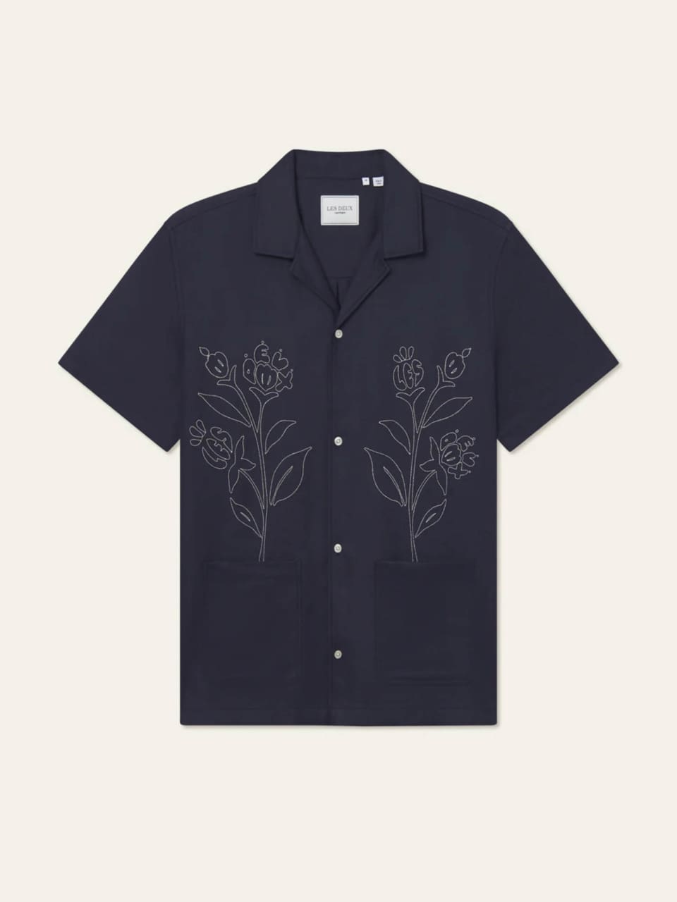 short sleeve shirt, Het is <strong>short sleeve shirt-tijd</strong>