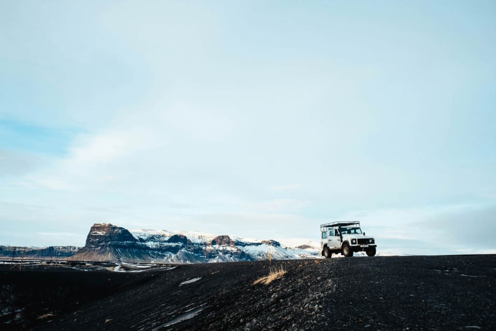 Kliffen, fjorden en lavavelden: de ruigste roadtrips van Noordwest-Europa