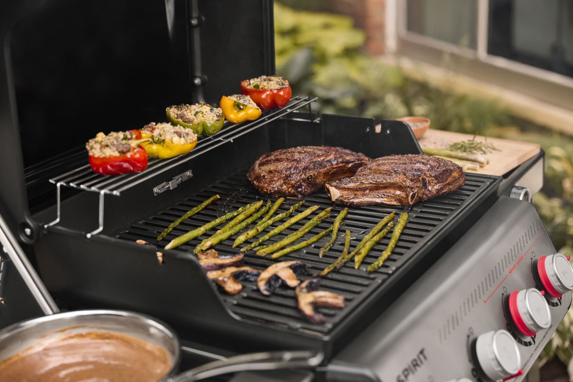 , Het gasbarbecueleven ontdekken met de <strong>Weber Spirit® EP-335</strong>