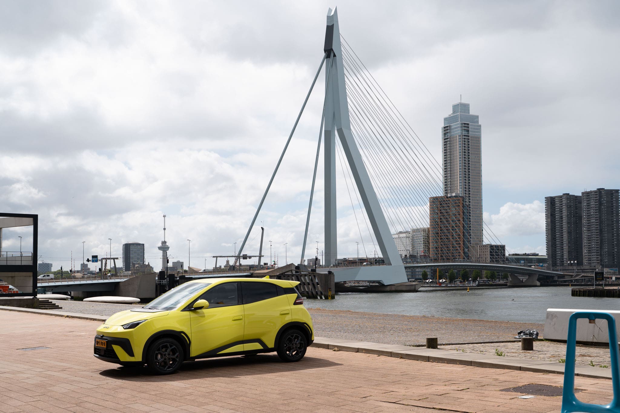 De BYD Dolphin Surf snapt de stad beter dan jij