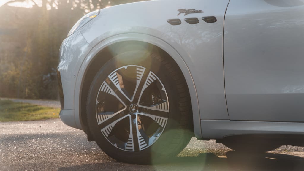 Maserati Grecale Folgore, <strong> Maserati Grecale Folgore: </strong> elektrische bikkel op Italiaans Recept