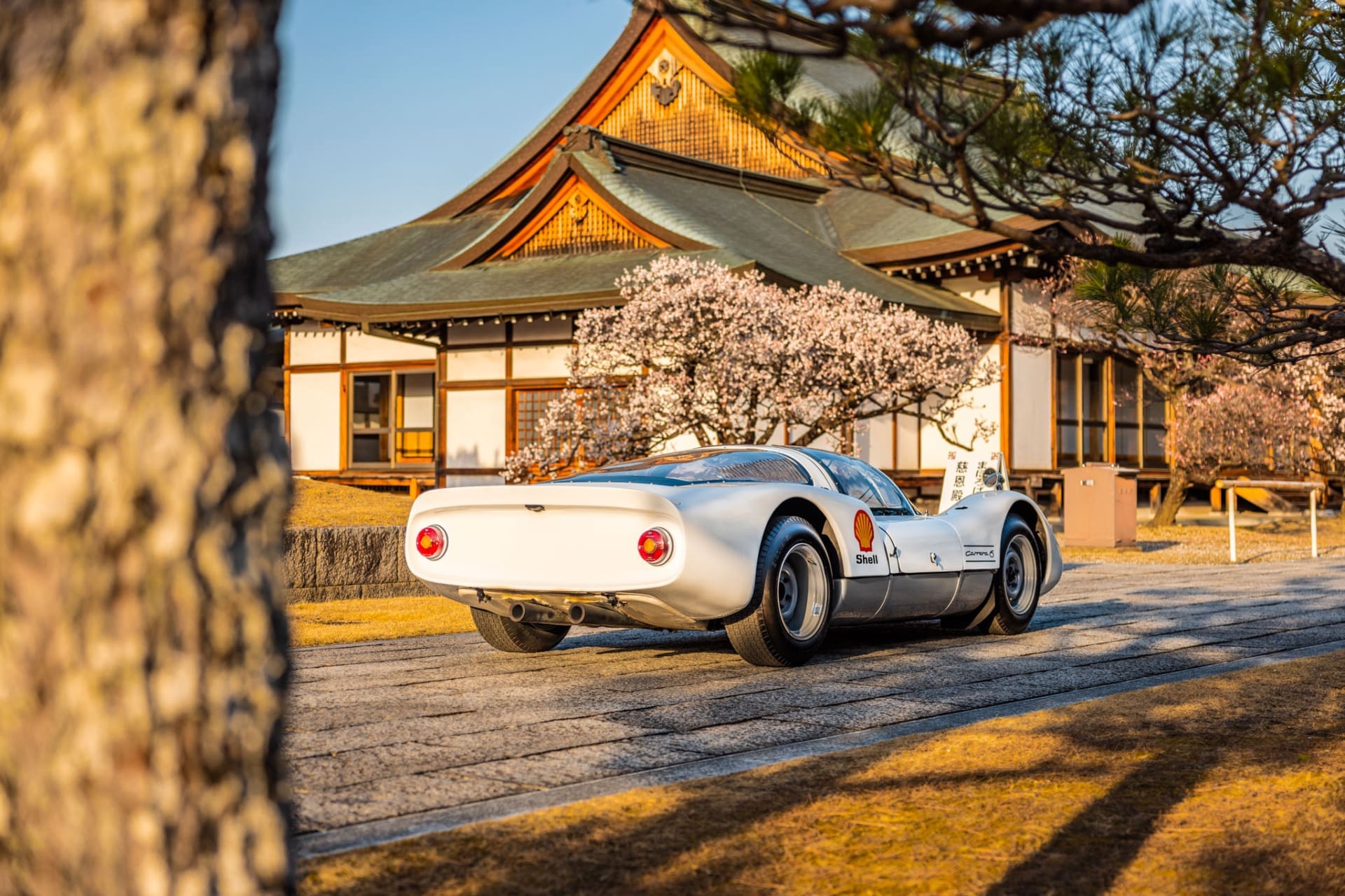 Porsche 906