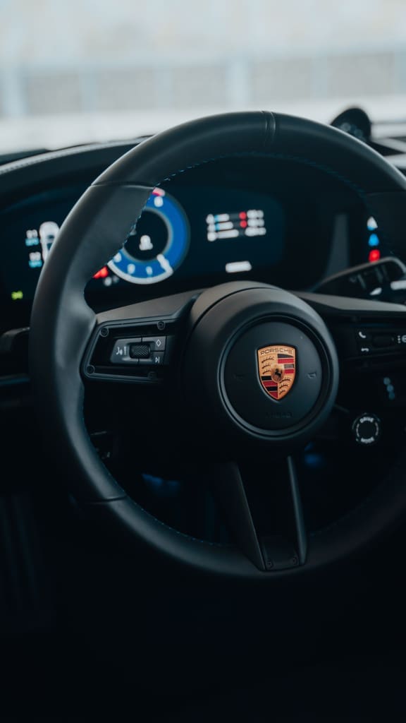 Porsche 911 992.2 Carrera T, <strong> Porsche 992.2 Carrera T</strong>: pure rijbeleving onder de open hemel