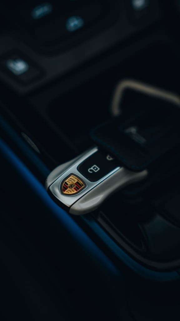 Porsche 911 992.2 Carrera T, <strong> Porsche 992.2 Carrera T</strong>: pure rijbeleving onder de open hemel