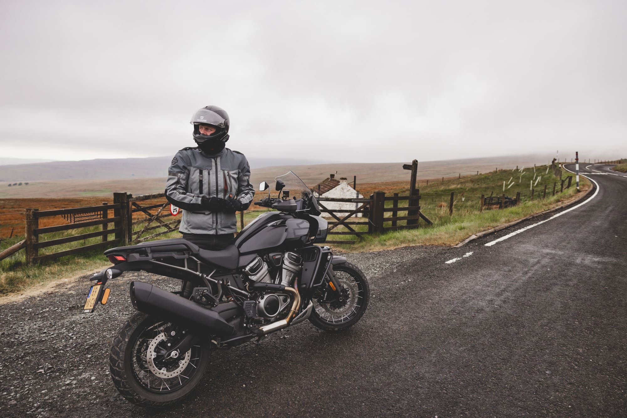 , <strong>Motortrip naar Lake District in Engeland:</strong> bochten, bergen en links rijden