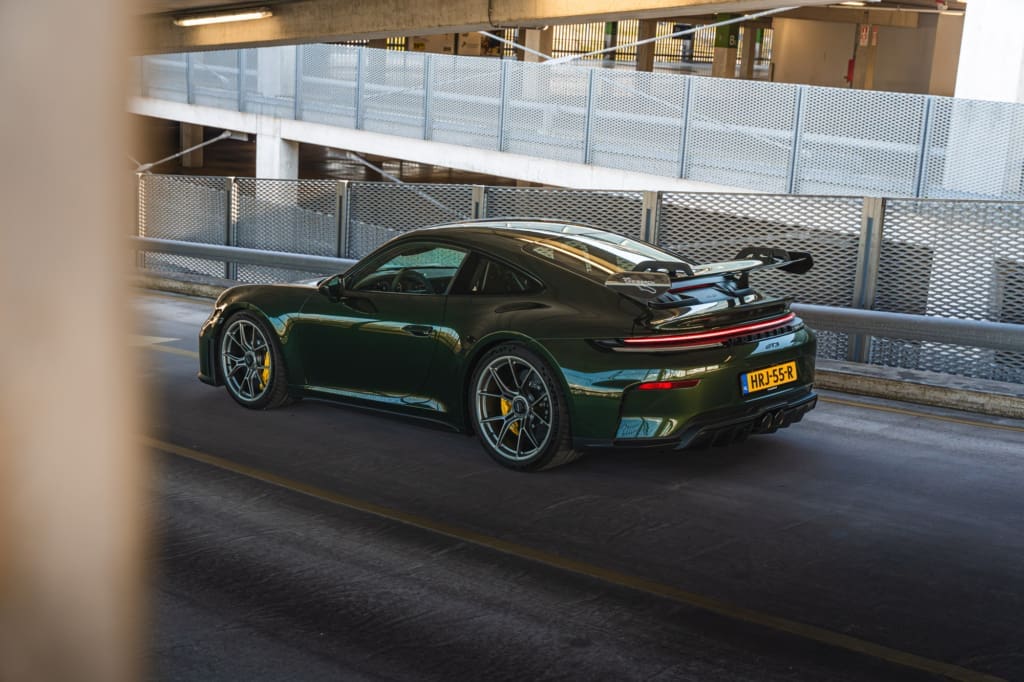 Porsche 911 Gt3, De ronkende taal van autoliefde: <strong>Porsche 911 GT3</strong>