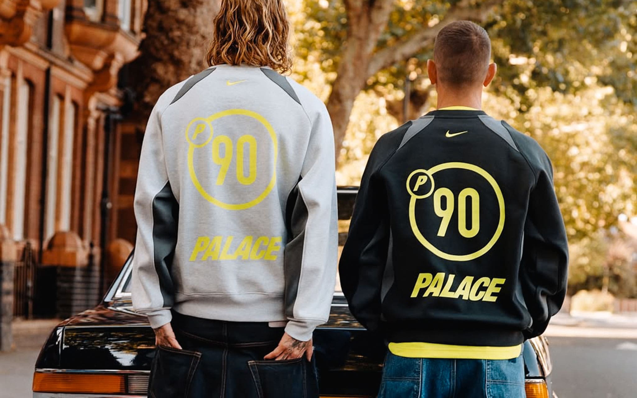 Total90 maakt comeback in Palace x Nike drop Total90 maakt comeback in Palace x Nike drop