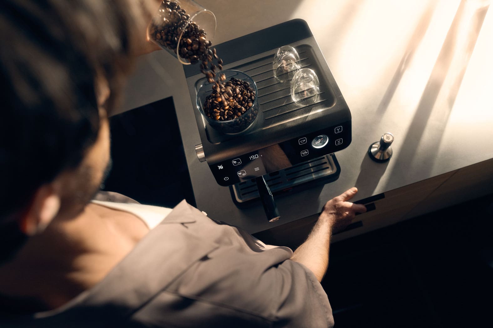 , <strong>De WMF Espresso Pro</strong> en de ultieme espresso zonder baristadiploma