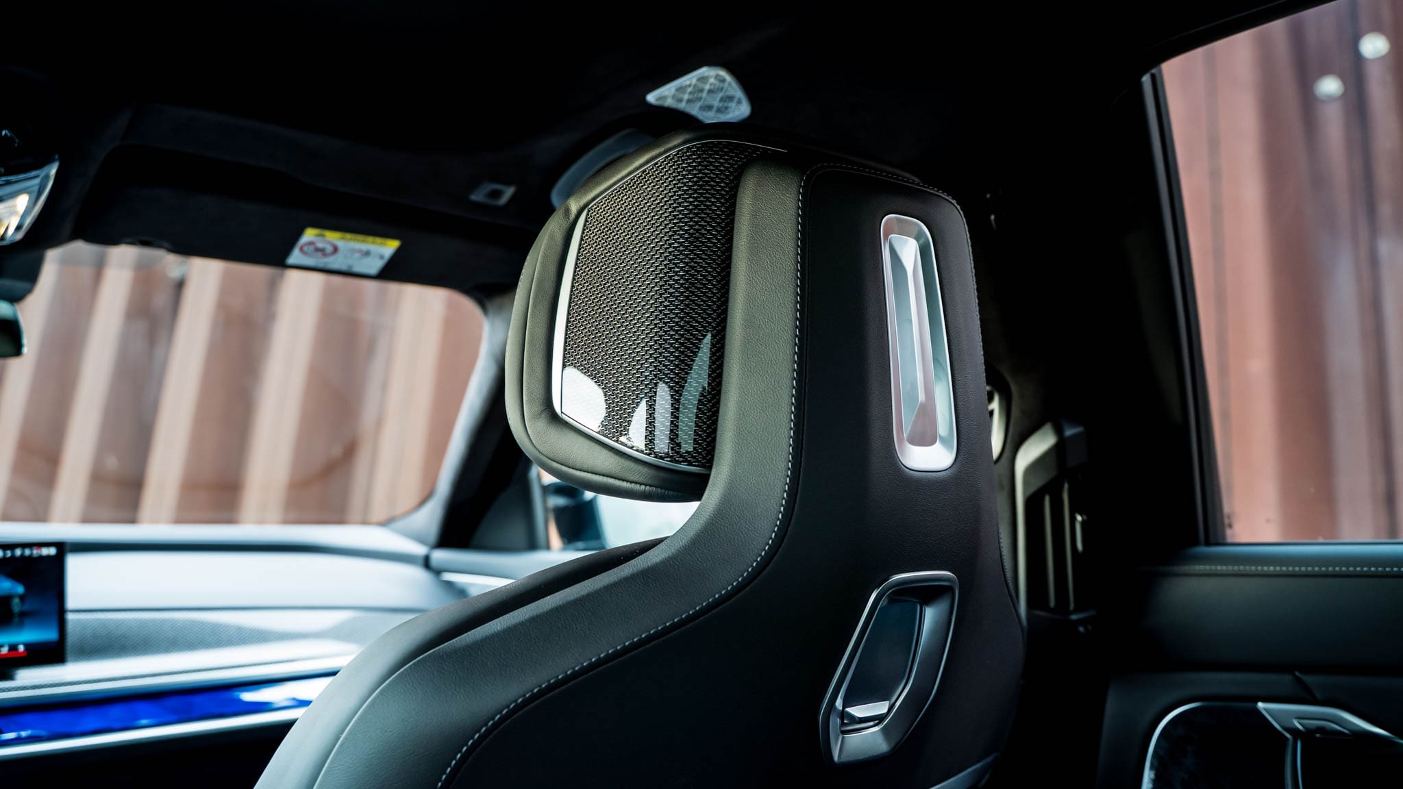 , <strong>Luxepaardjes opgelet:</strong> de BMW M760e xDrive is er voor jou