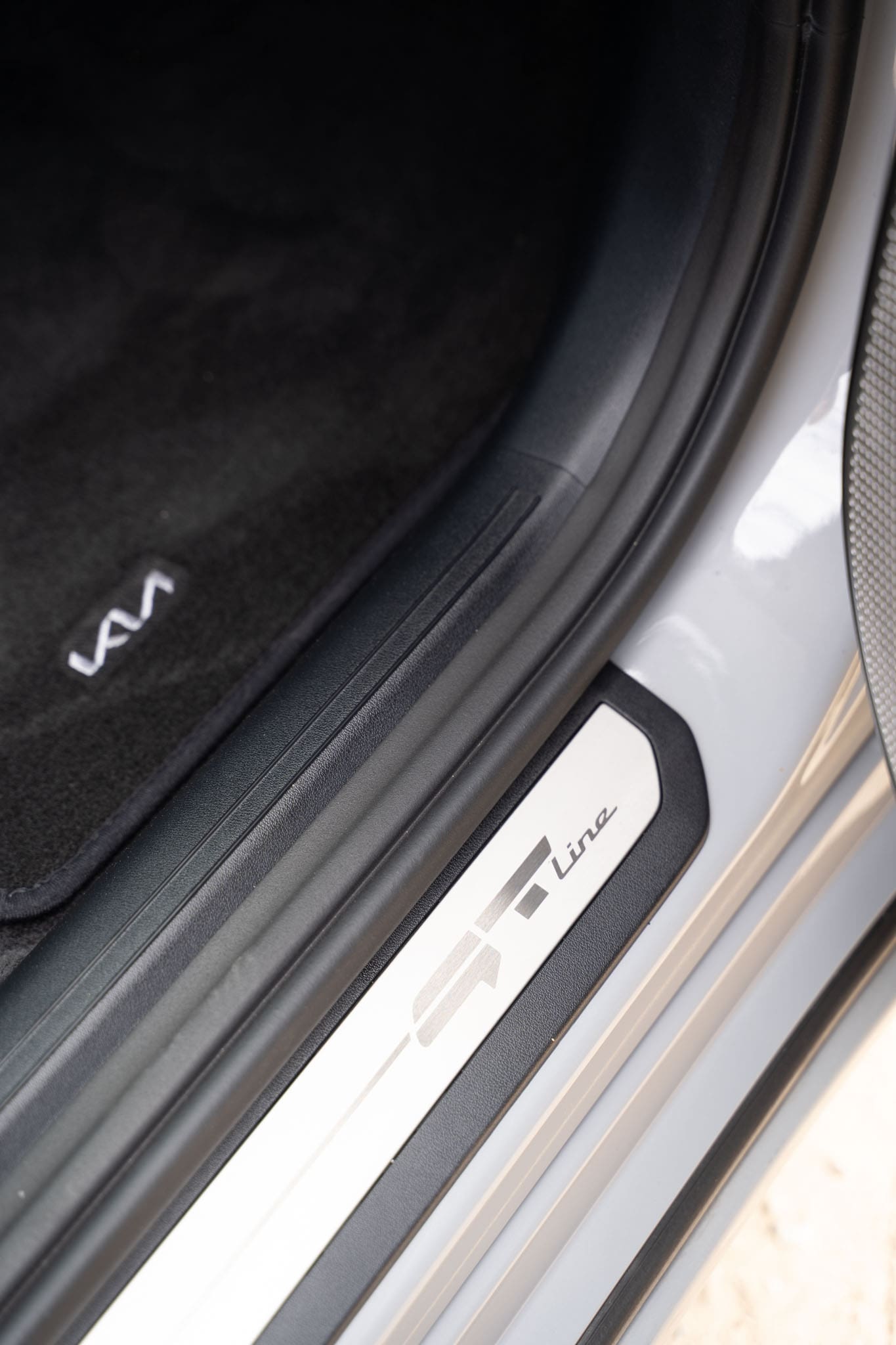 , <strong>Kia EV4:</strong> comfortabel cruisen met een scherp randje