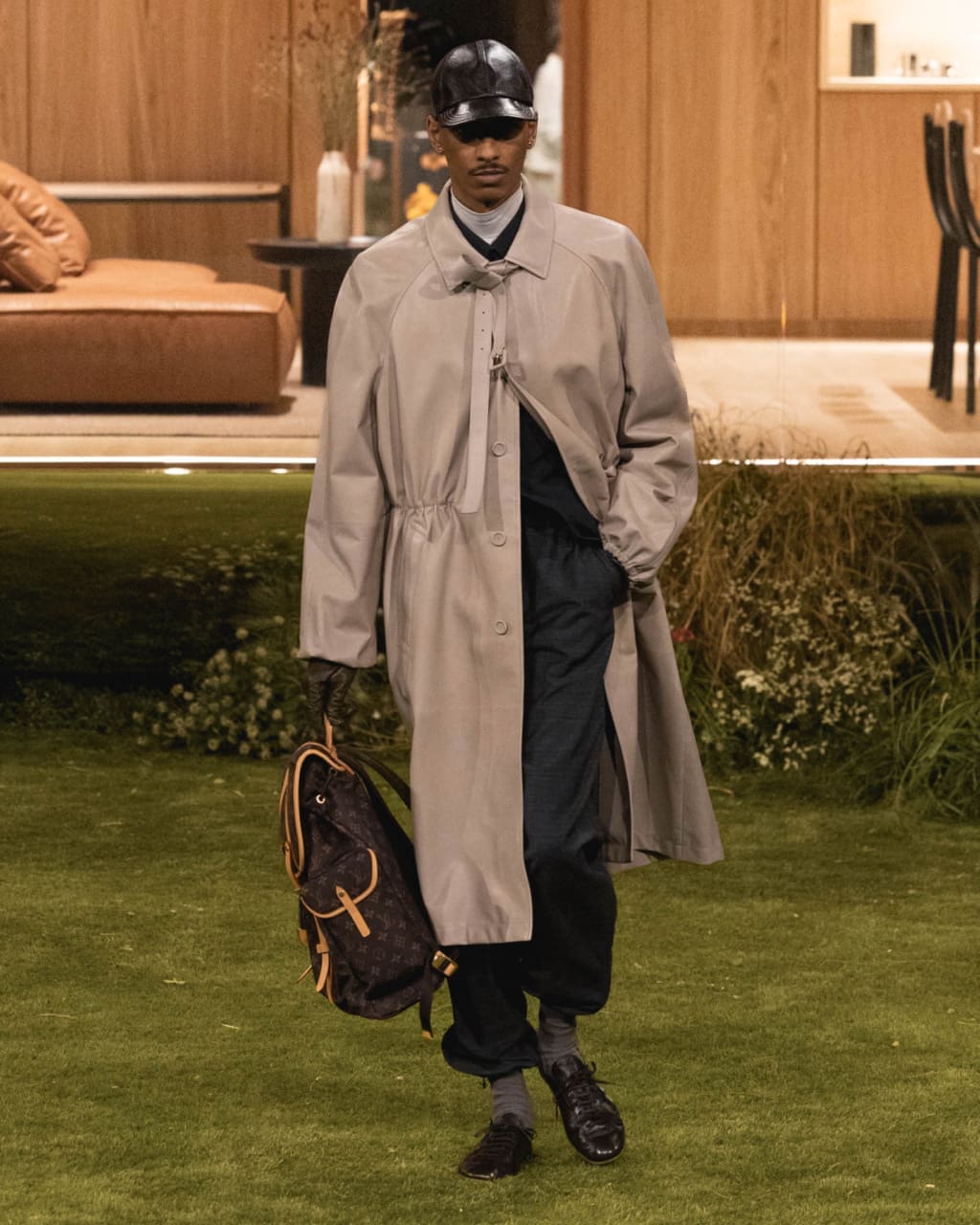 , Louis Vuitton FW26-collectie: futuristisch zonder scifi-pakjes