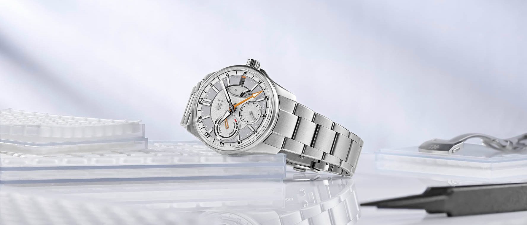 Christopher Ward C63 True GMT: Het horloge voor de man die grenzen verlegt