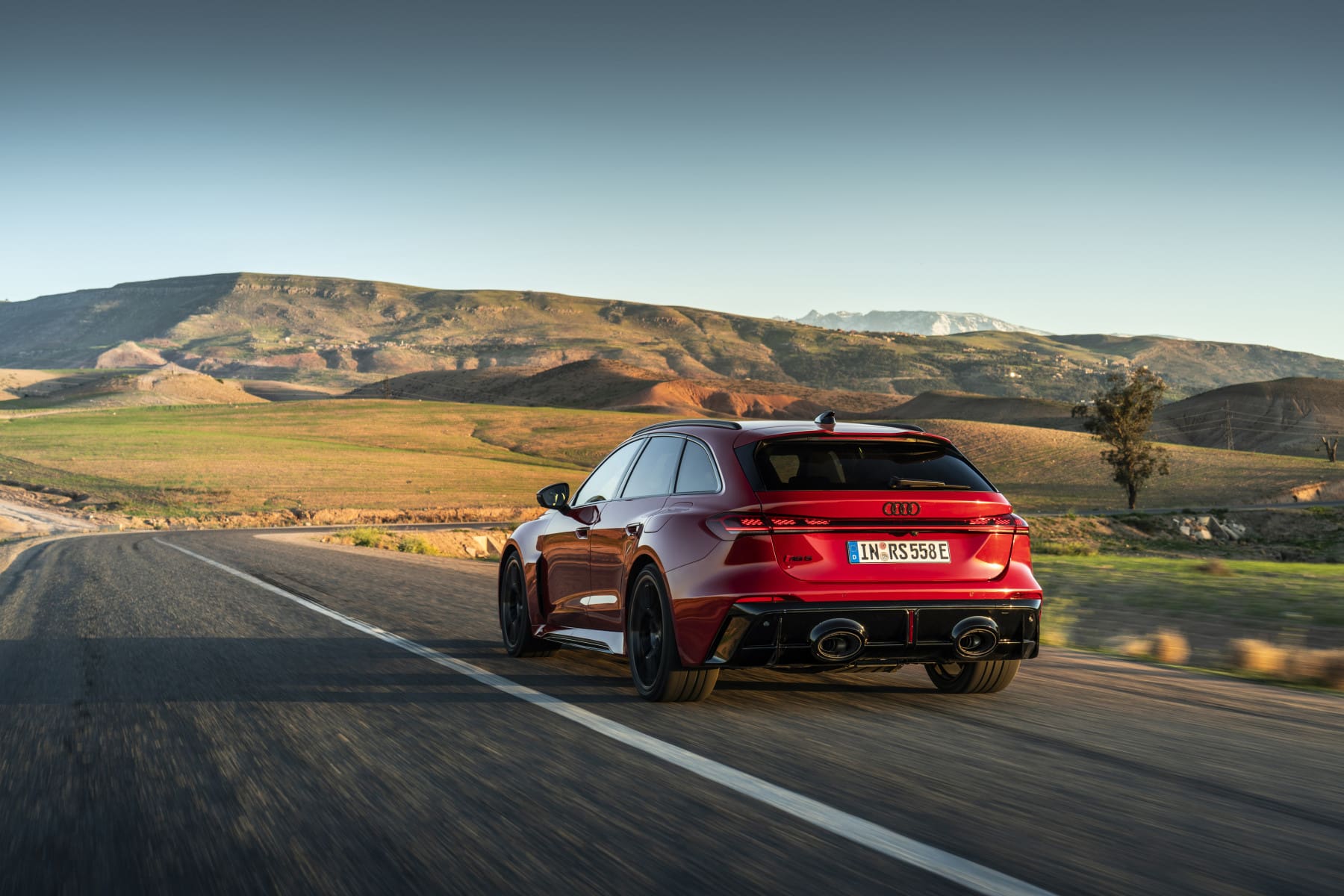 Audi RS 5 PHEV, Audi RS 5 PHEV: 639 pk aan hybride-geweld getest in Marokko