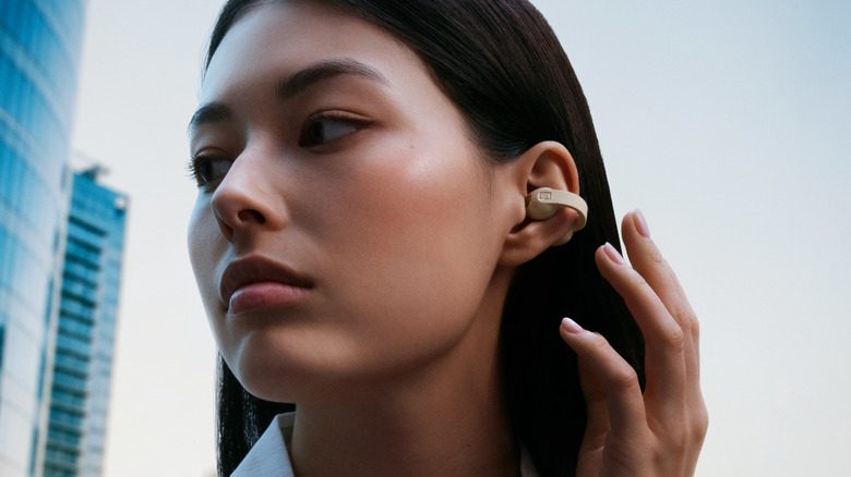 Nieuw: Sennheiser Accentum Clip open-ear oordopjes met 9 uur power Nieuw: Sennheiser Accentum Clip open-ear oordopjes met 9 uur power