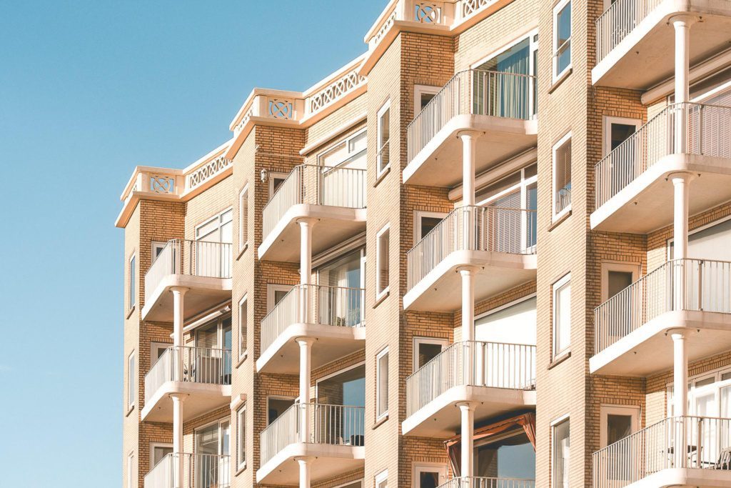 Waarom Airbnbs tegenwoordig vaak leuker voelen dan hotels Waarom Airbnbs tegenwoordig vaak leuker voelen dan hotels